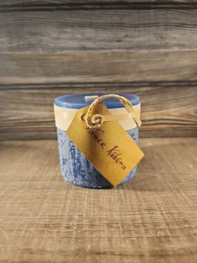 Vance Kitira Timber Candle